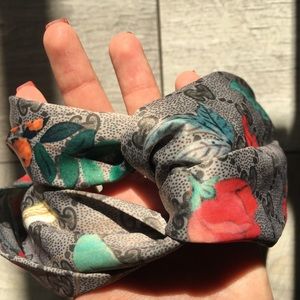 Gucci headband
